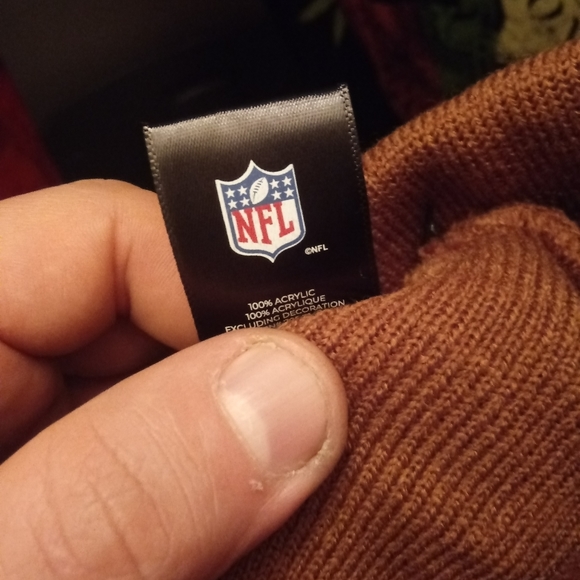 Carhartt Denver Broncos Beanie - Picture 5 of 5